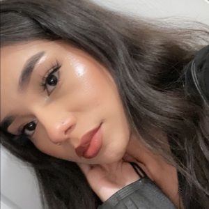 Meet your Posher, Diana